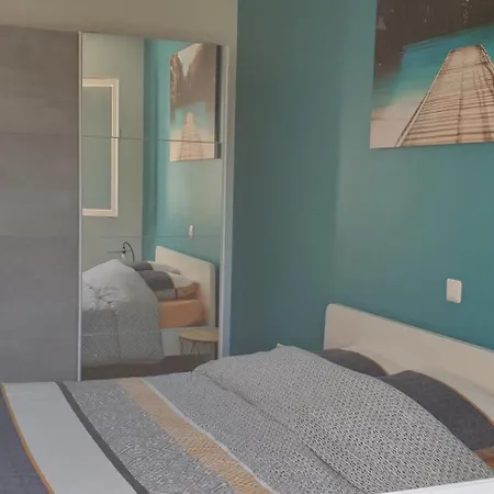 Maison De בית נופש *
