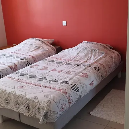 בית נופש Maison De *